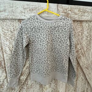 Women’s Tan/Brown Leopard Print Sweatshirt Size XS